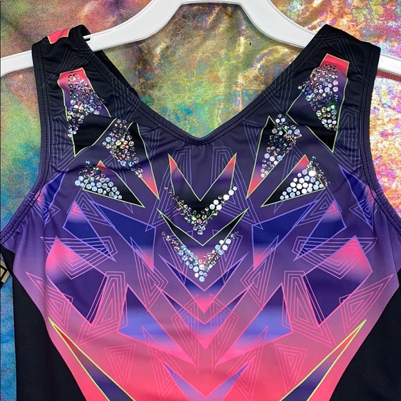 GK ELITE x SIMONE BILES Point of Sparkle Leotard - Picture 4 of 8
